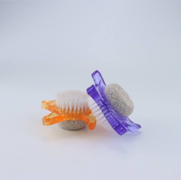 Wat zijn het belangrijkste gebruik van plastic borstels?